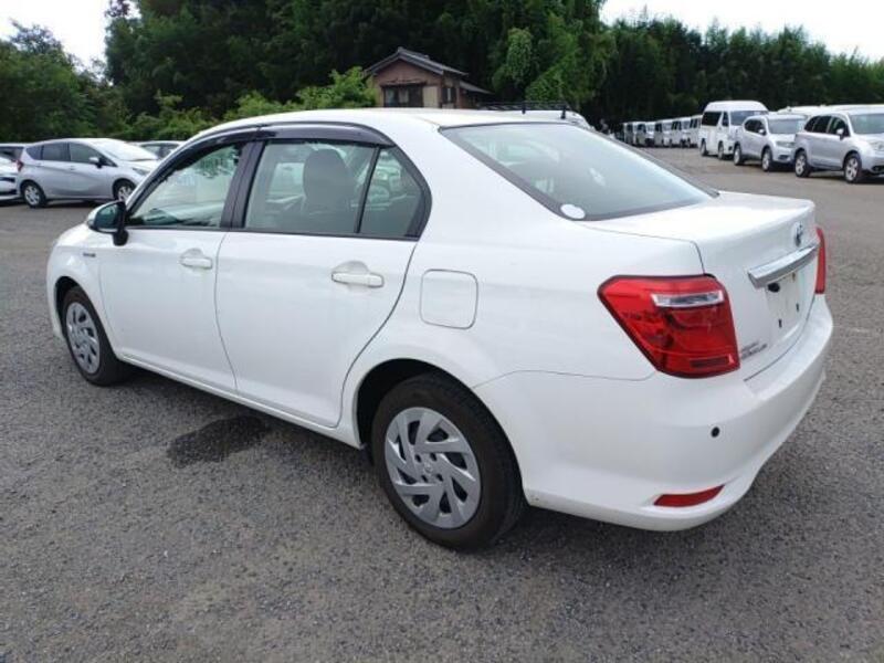 COROLLA AXIO