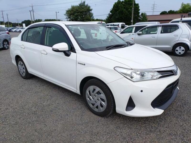 COROLLA AXIO