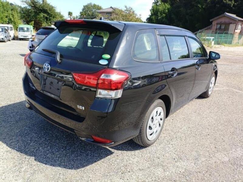 COROLLA FIELDER
