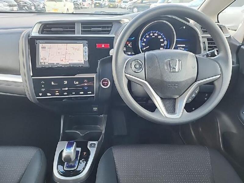 FIT HYBRID