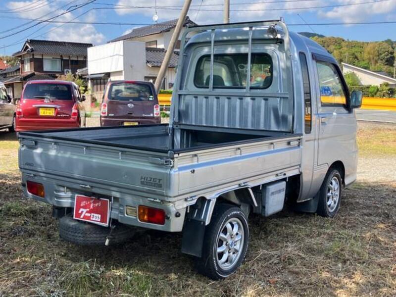HIJET TRUCK