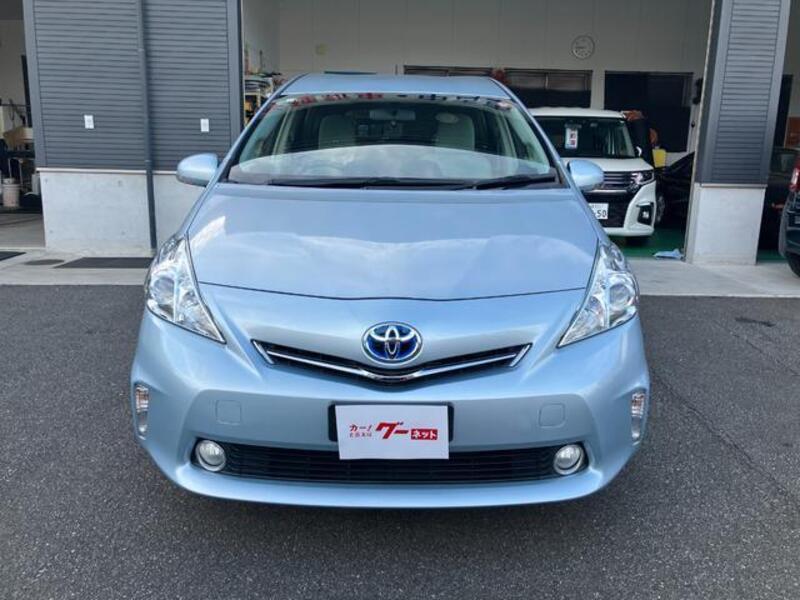 PRIUS ALPHA