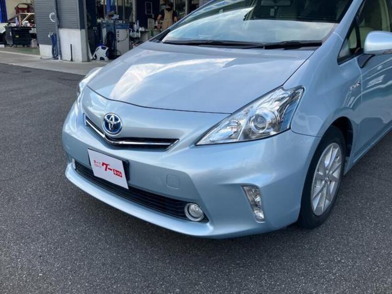 PRIUS ALPHA