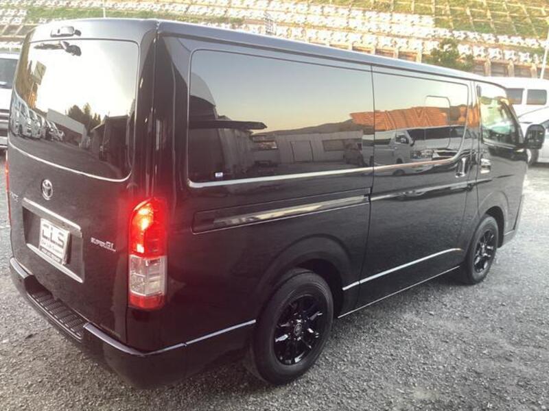 HIACE VAN