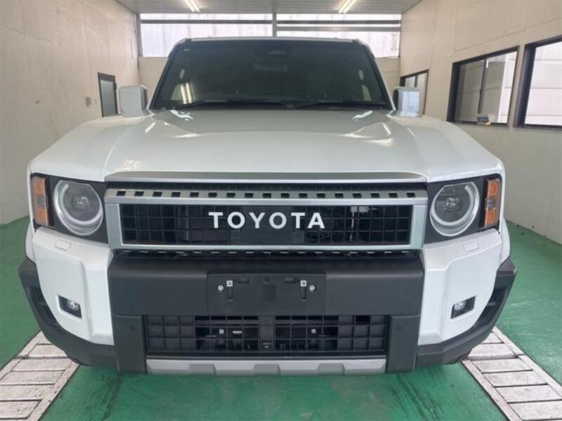 LAND CRUISER 250