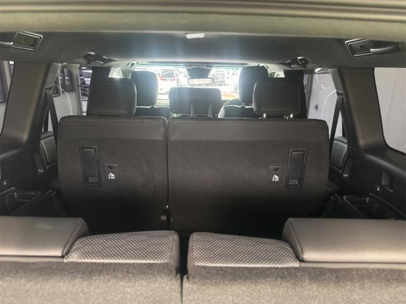 LAND CRUISER 250