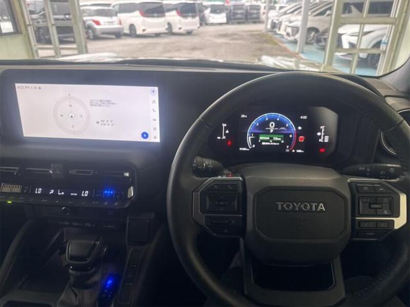 LAND CRUISER 250