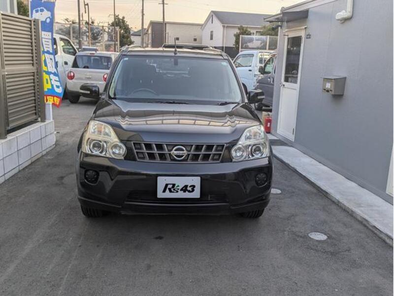 X-TRAIL-0