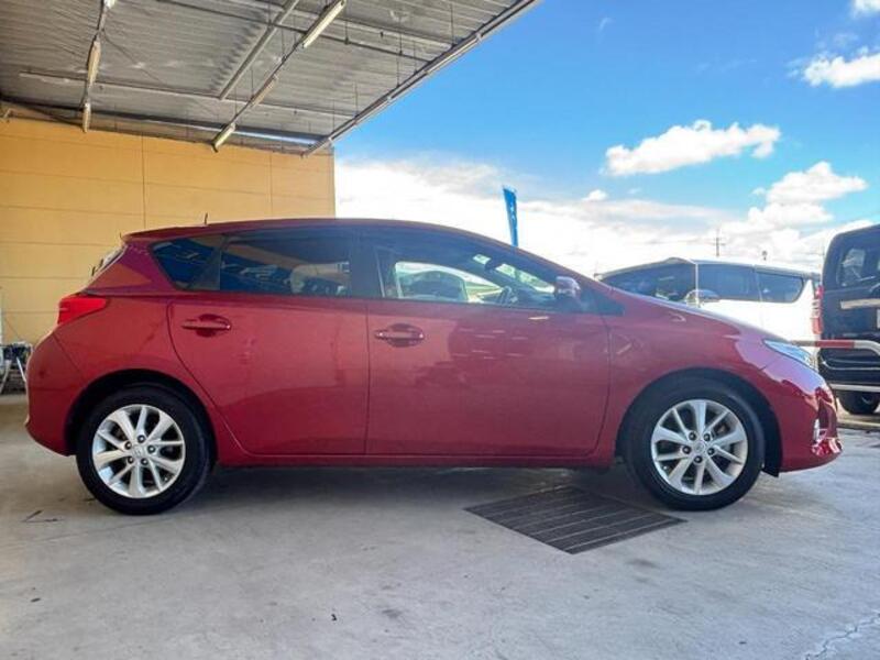 AURIS