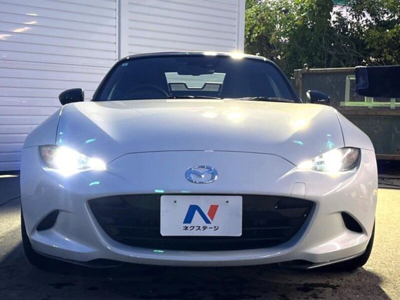 ROADSTER