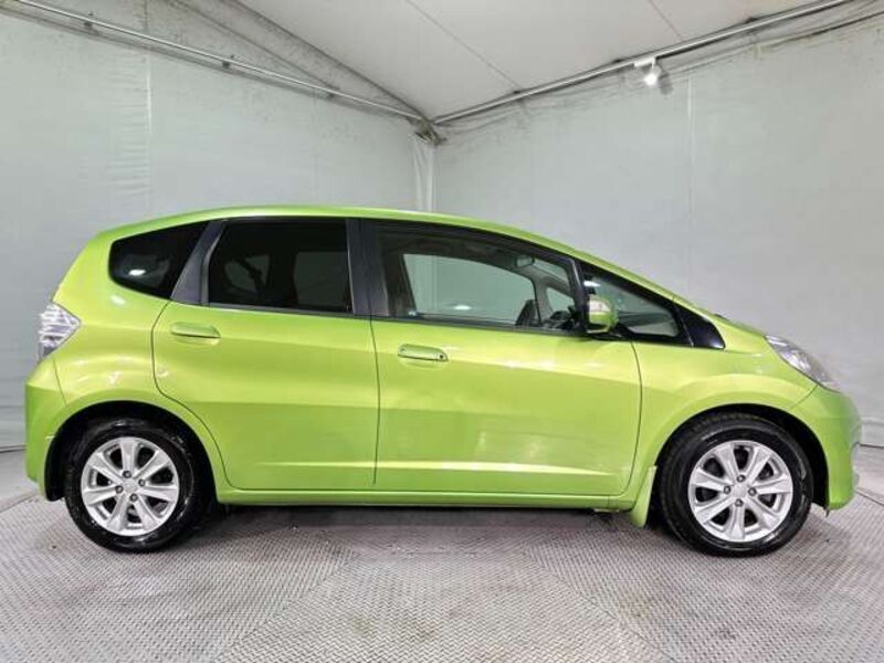 FIT HYBRID