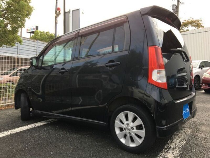 WAGON R