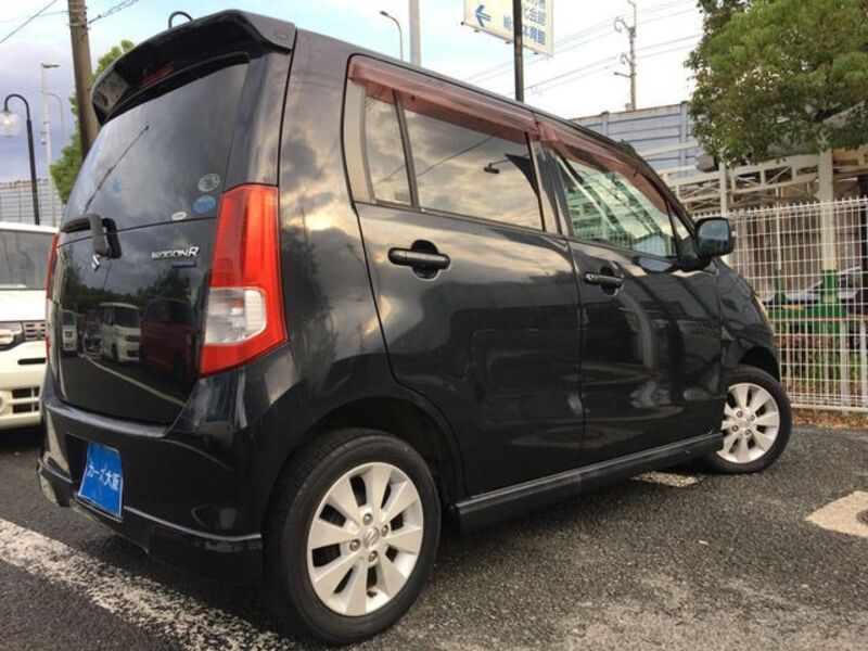 WAGON R