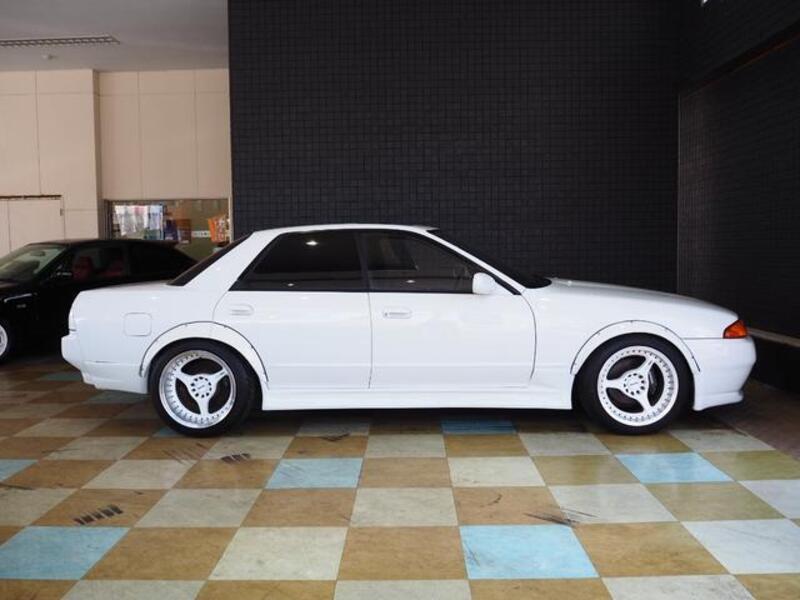 SKYLINE