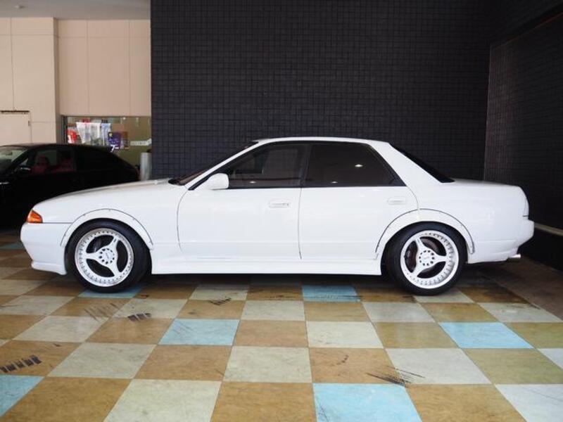 SKYLINE