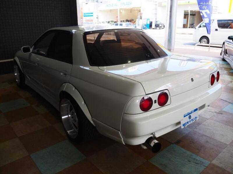 SKYLINE