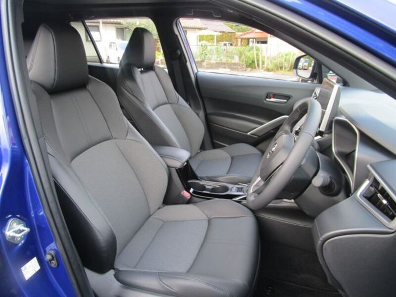 COROLLA CROSS