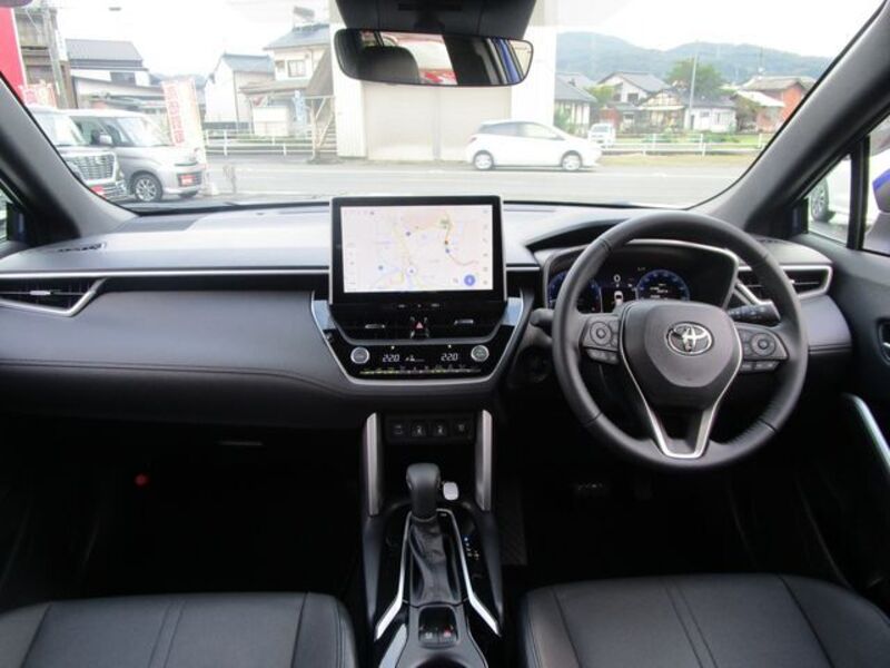 COROLLA CROSS