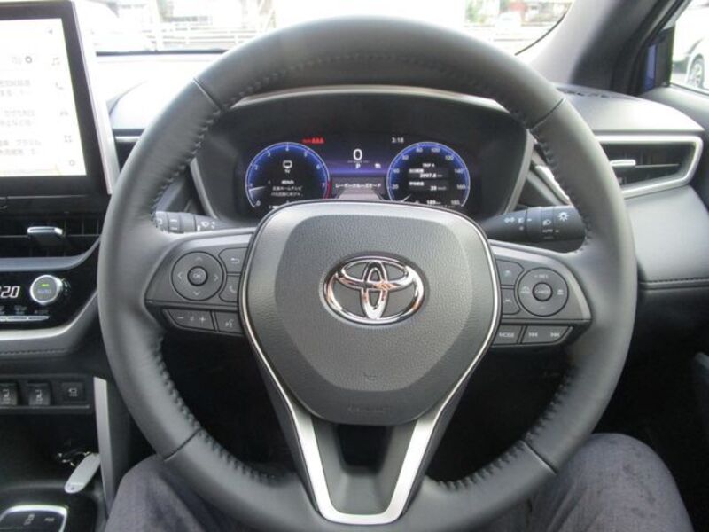 COROLLA CROSS