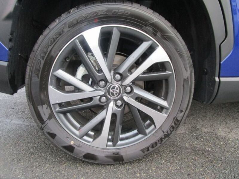 COROLLA CROSS