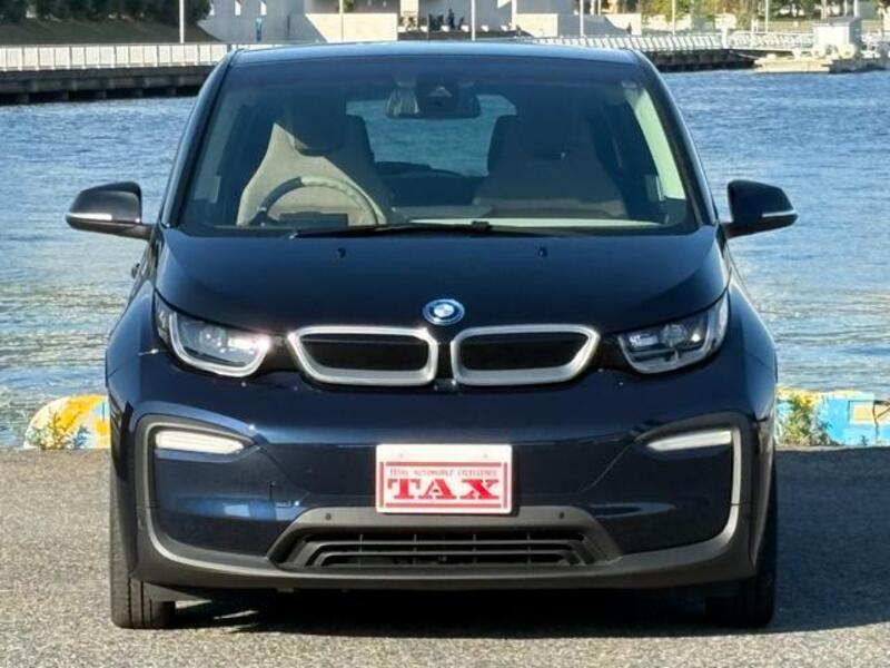 i3