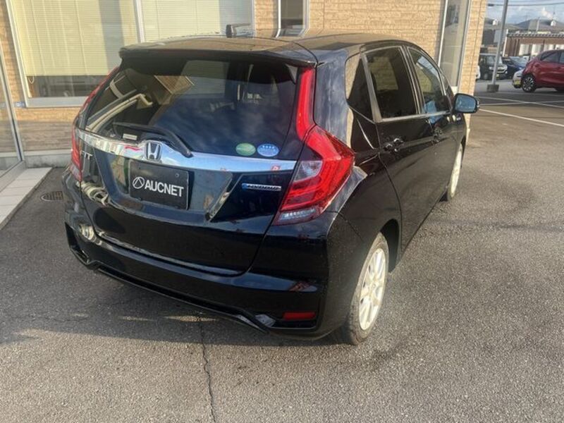FIT HYBRID