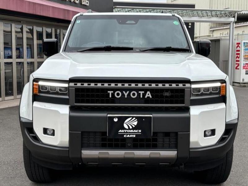 LAND CRUISER 250
