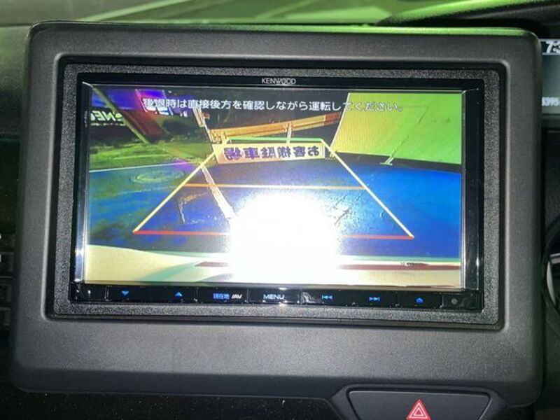 N BOX