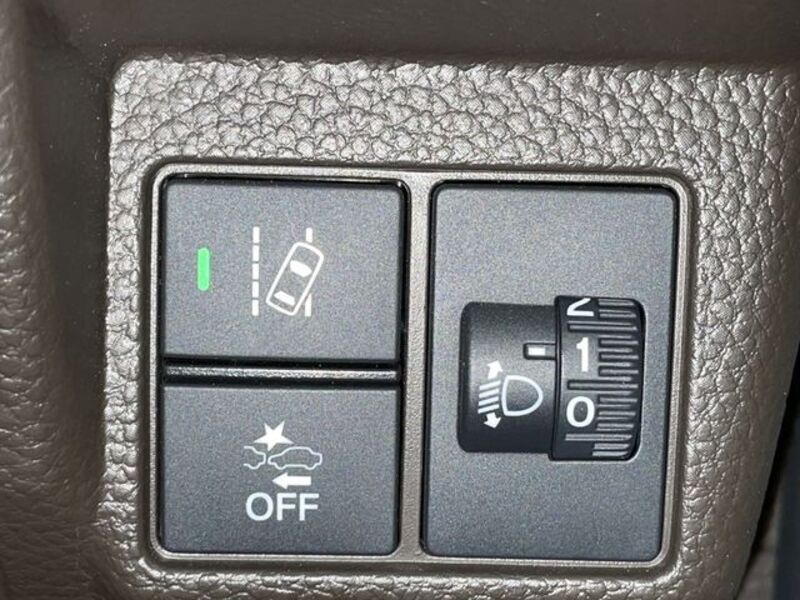 N BOX