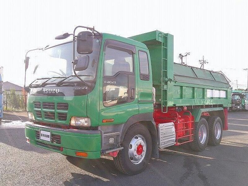 ISUZU GIGA