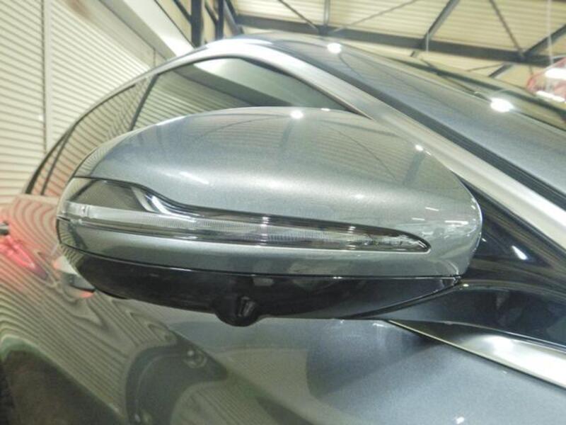 E-CLASS