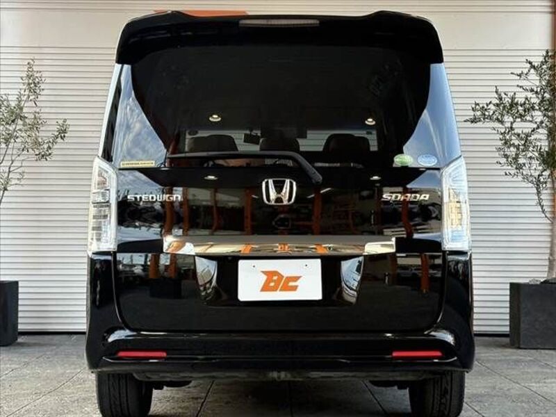 STEPWAGON SPADA