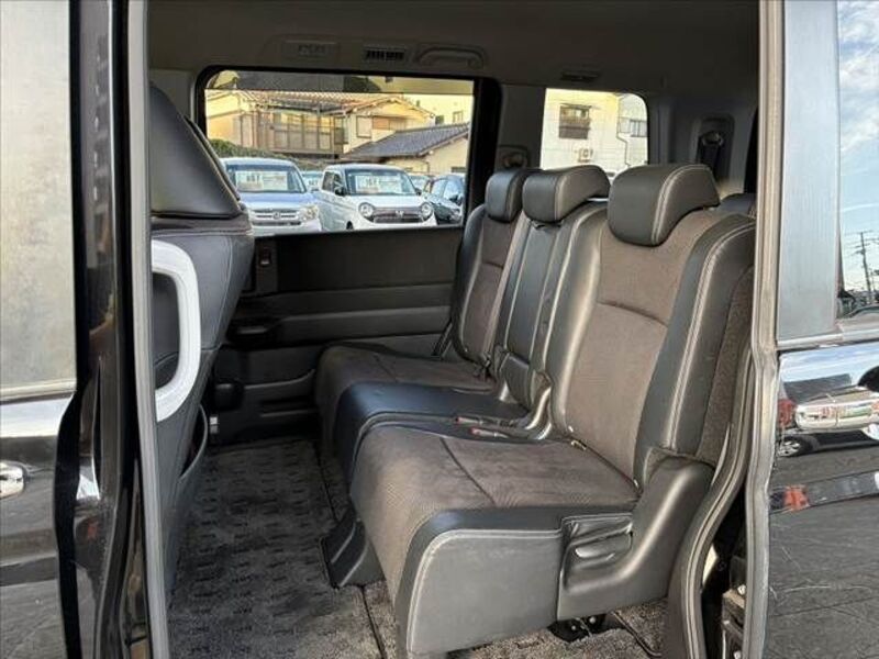 STEPWAGON SPADA