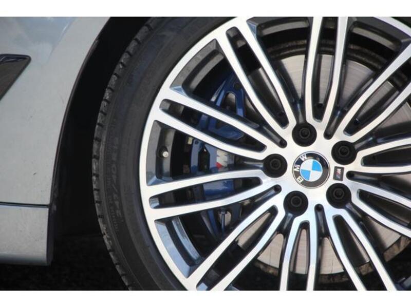 5 SERIES