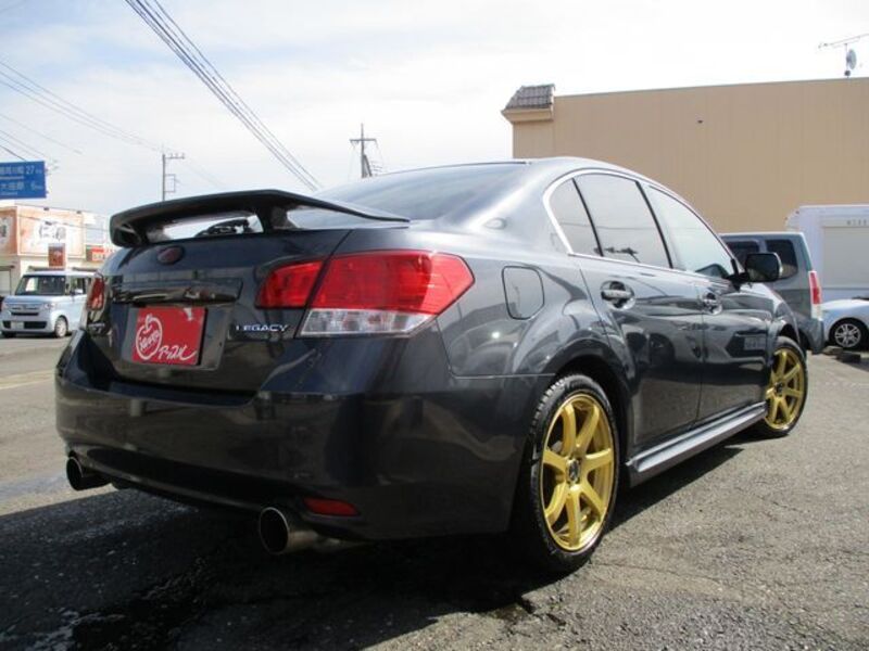 LEGACY B4