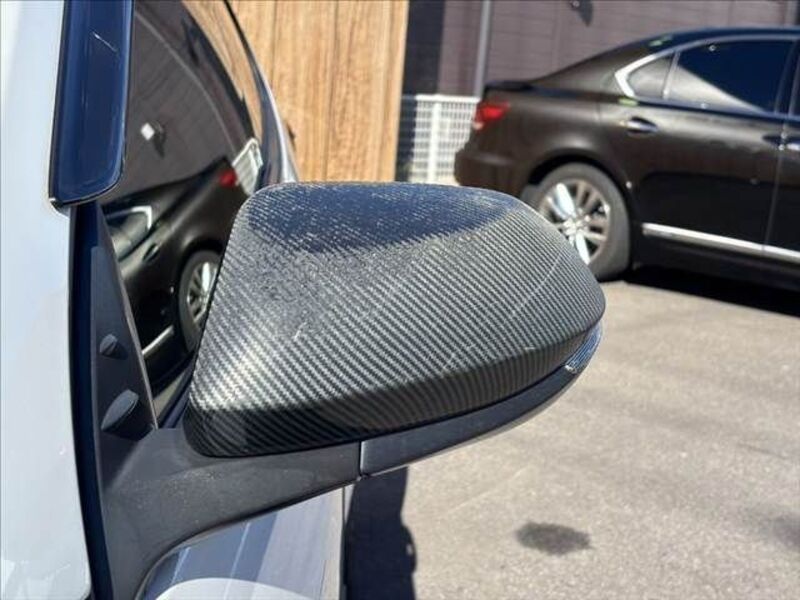 GR YARIS