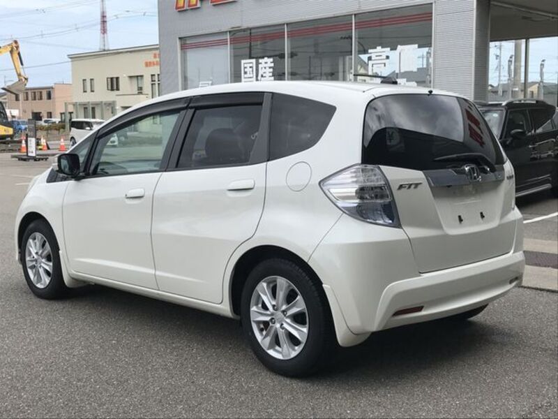 FIT HYBRID
