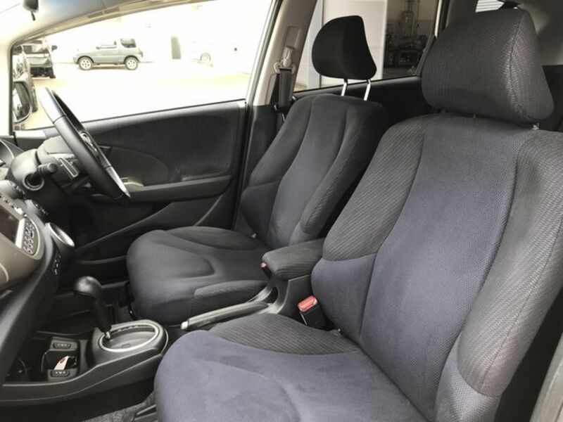 FIT HYBRID