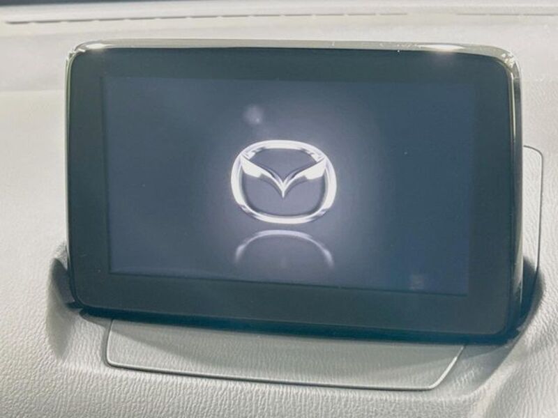 MAZDA2