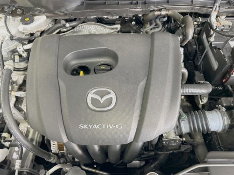 MAZDA2