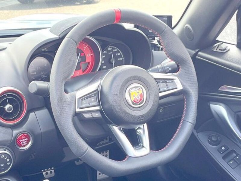 ABARTH 124 SPIDER