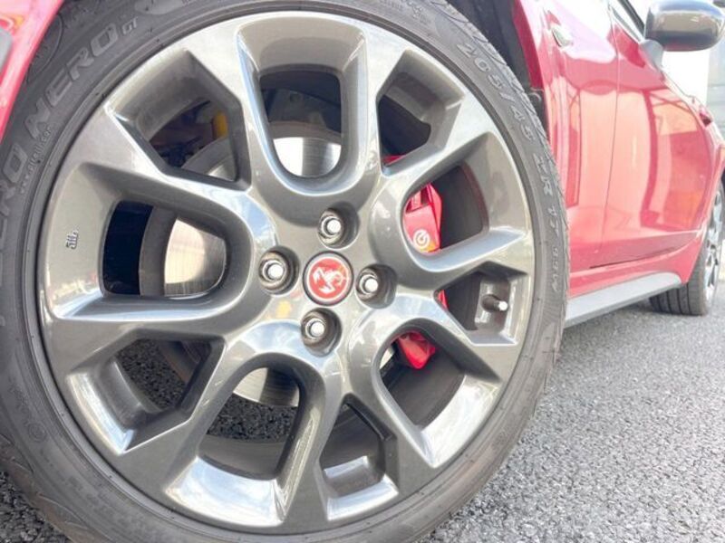 ABARTH 124 SPIDER