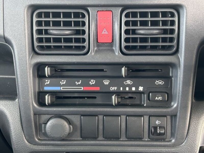 NT100 CLIPPER