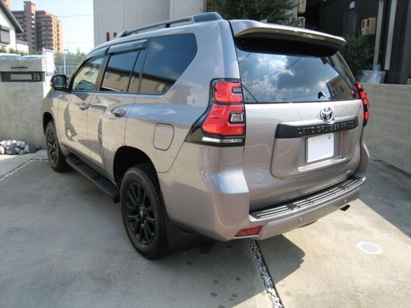 LAND CRUISER PRADO