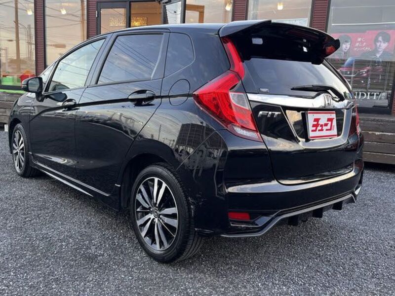 FIT HYBRID