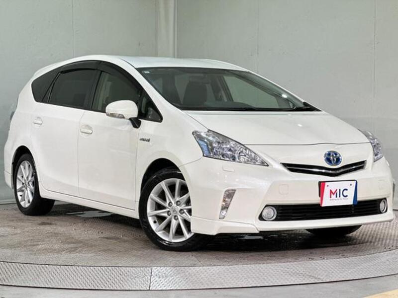 PRIUS ALPHA