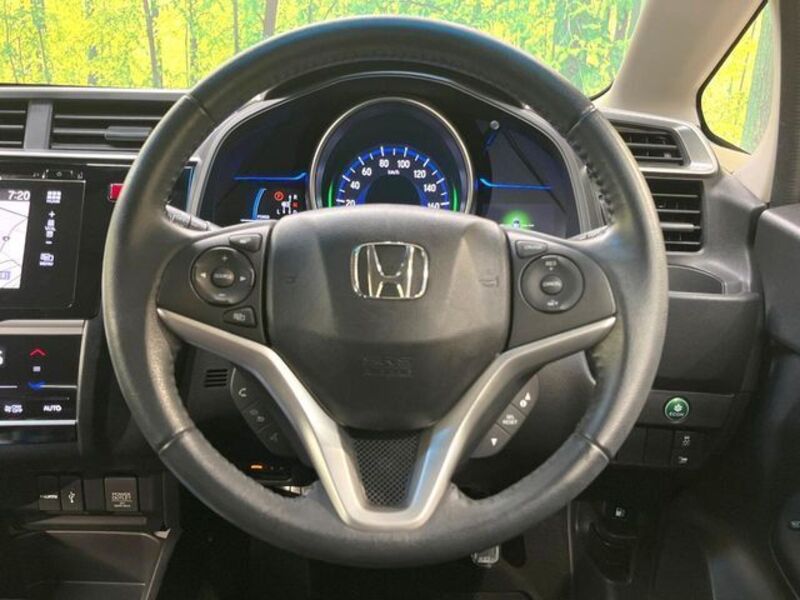 FIT HYBRID