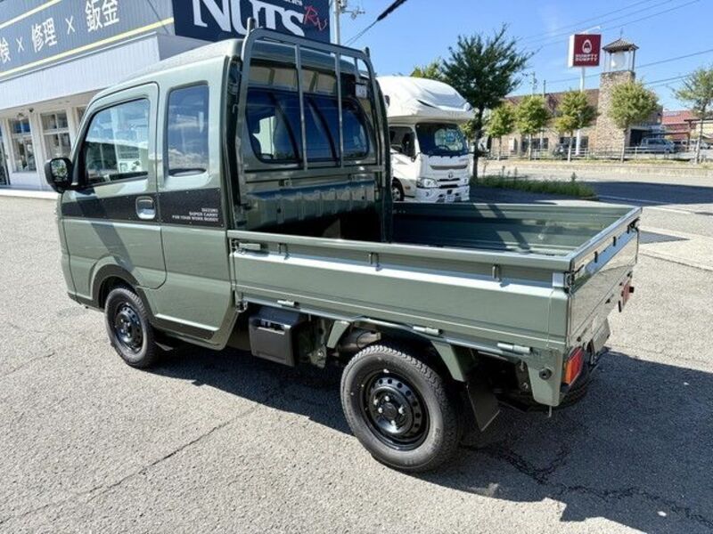 CARRY TRUCK