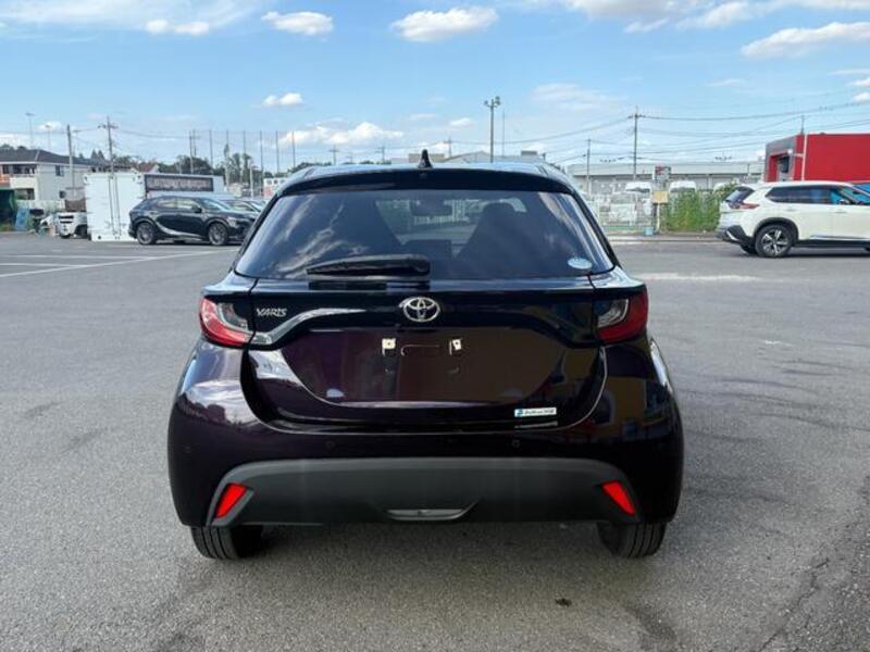 YARIS