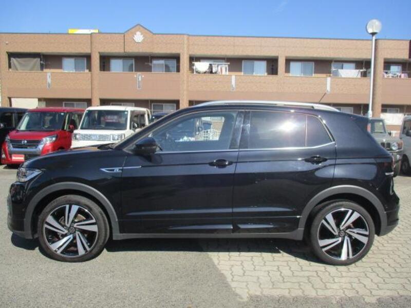 T CROSS